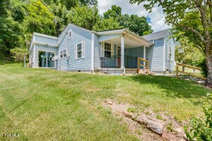 1st photo of 127 Lacy Hollow Road