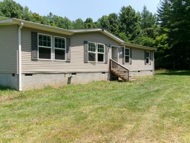 1st photo of 2035 Viking Mountain Road