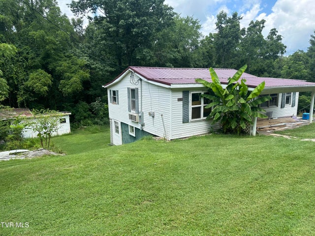 1st photo of 453 Beechwood Road