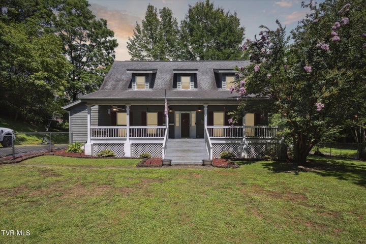 1st photo of 4879 Back Valley Road