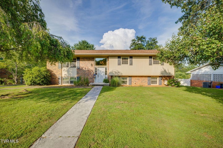 1st photo of 272 Fain Road