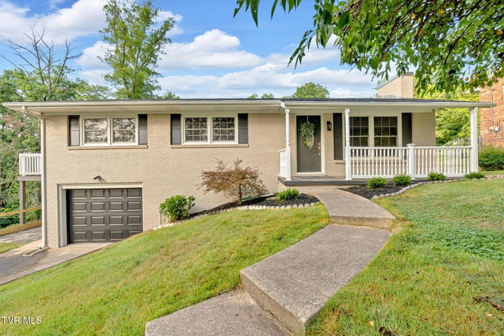 1st photo of 127 Belsay Drive