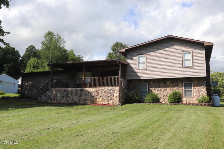1st photo of 610 Pine Street