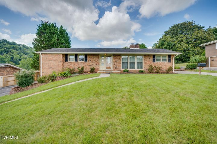 1st photo of 4120 Lindenwood Drive
