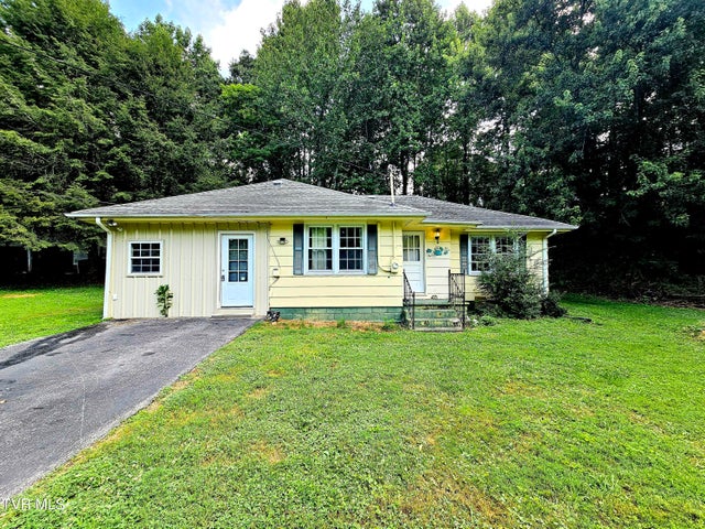 1st photo of 140 Laurel Branch Road