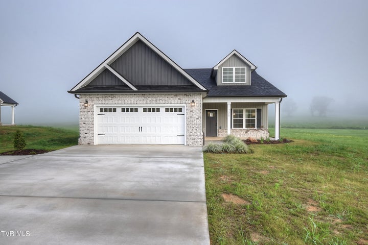1st photo of 275 Greenwood Road