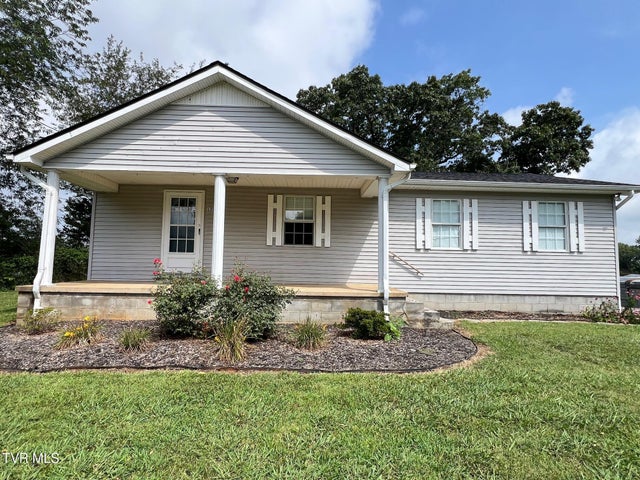 1st photo of 129 Painter Road