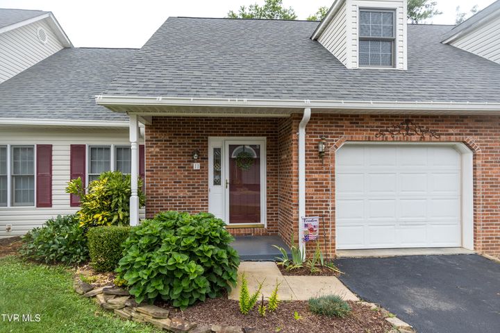 1st photo of 11 Cherokee Ridge Court