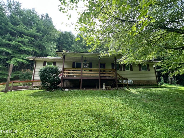 1st photo of 5576 Mendota Road