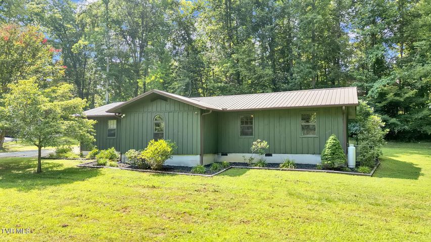 1st photo of 2875 Mcmahan Sawmill Road