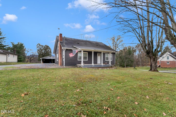 1st photo of 2835 Walnut Street