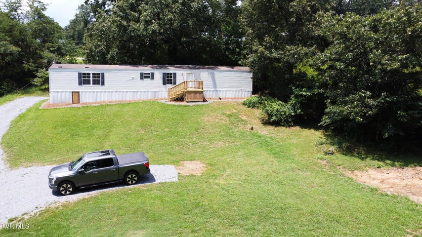 1st photo of 650 Watkins Chapel Road