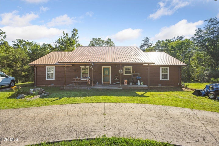 1st photo of 2715 Old Stage Road