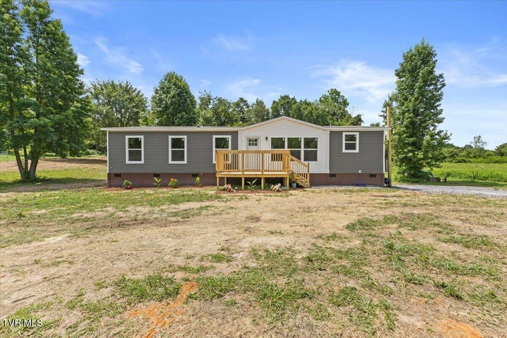 1st photo of 350 Deerwood Road