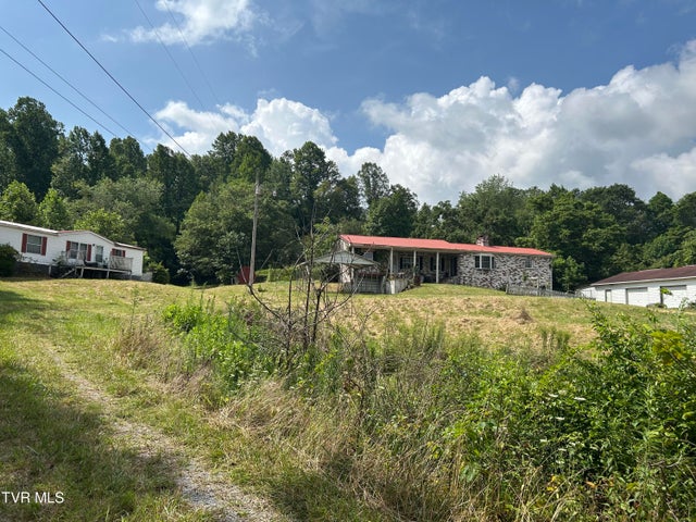 1st photo of 195 Estep Drive