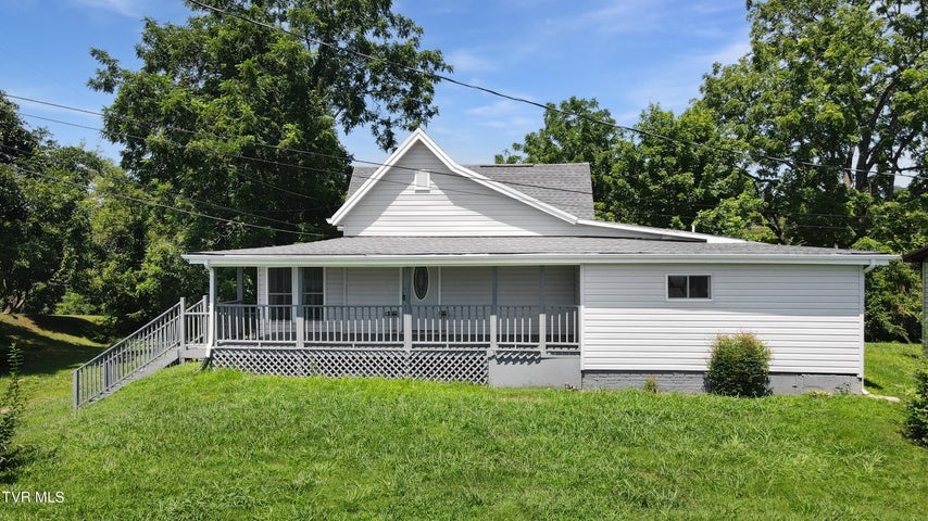 1st photo of 308 9th Avenue