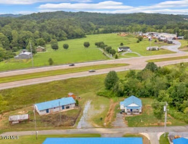 1st photo of 2 Mount Pleasant Circle