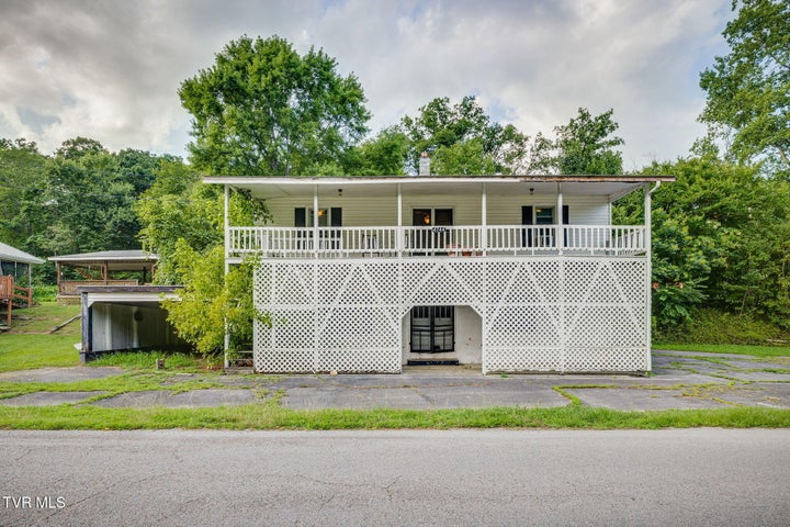 1st photo of 4744 Yuma Road