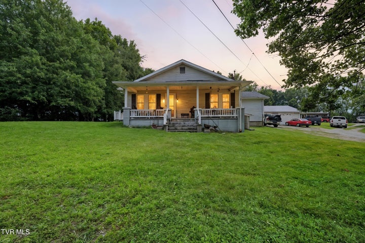 1st photo of 2509 Dc Caney Ridge Road
