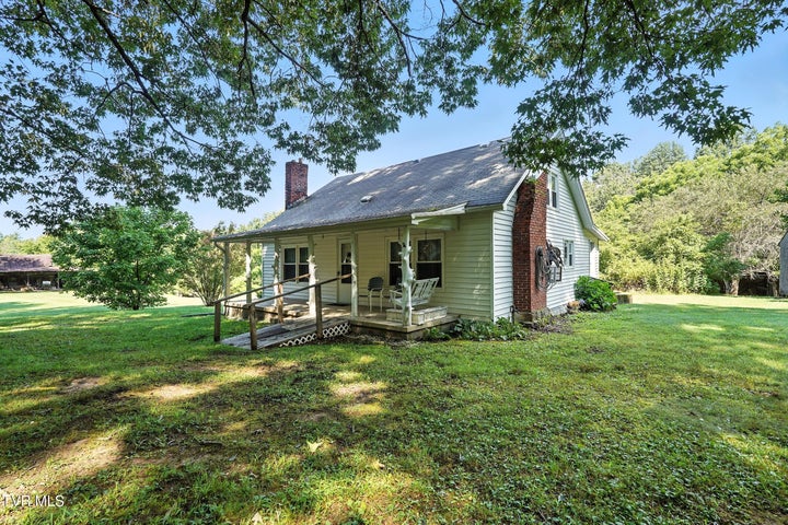 1st photo of 590 Old Union Road
