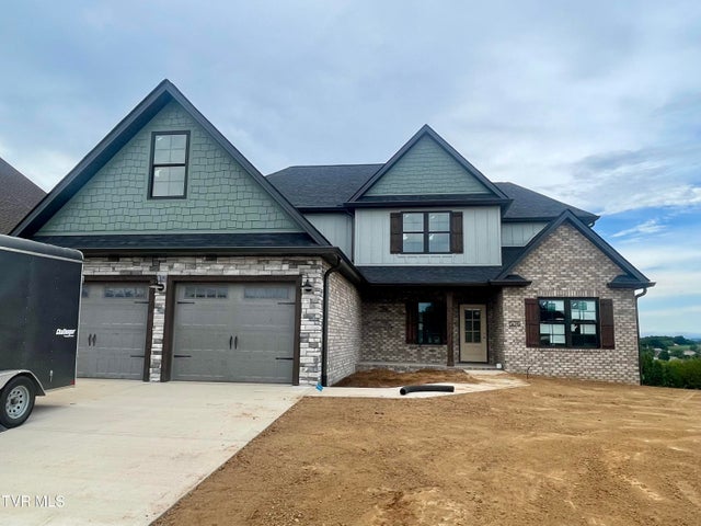 1st photo of 104 Glaze Farm Way