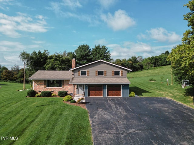 1st photo of 675 A A Deakins Road