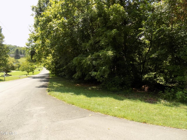 1st photo of Tbd Lakeshore Circle