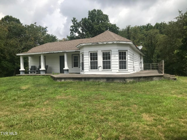 1st photo of 10069 Coeburn Mt. Rd. Road