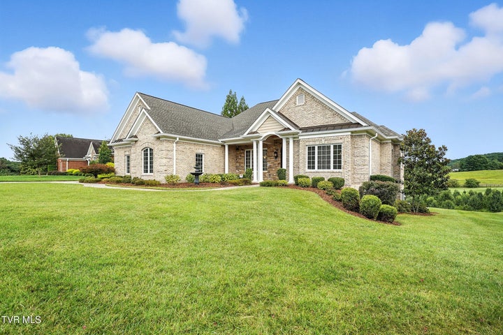 1st photo of 125 Golf Ridge Drive