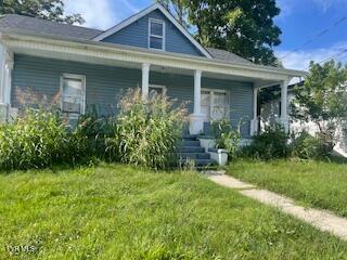 1st photo of 915 Sayers Street