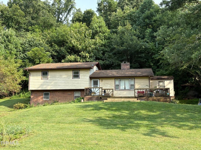 1st photo of 345 Mount Wesley Road