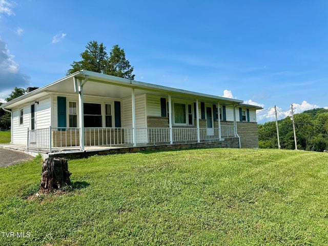 1st photo of 5454 Brooks Way
