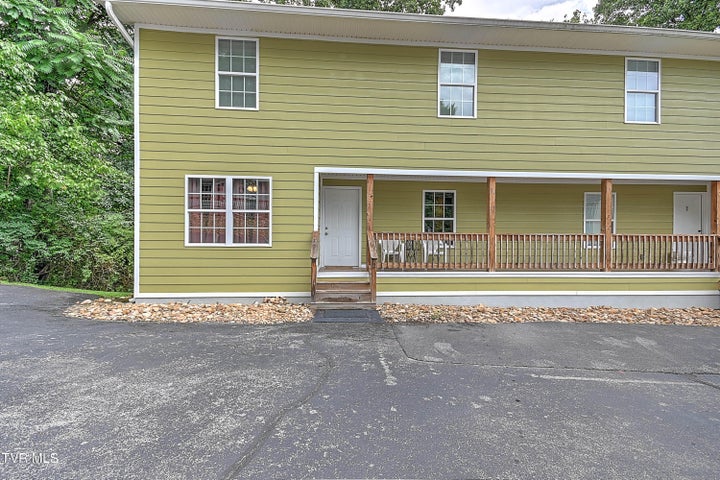 1st photo of 660 Jena Beth Drive