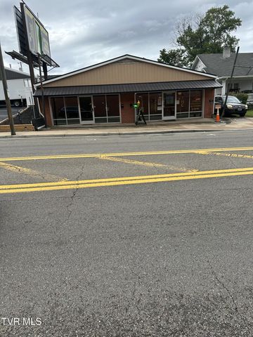 1st photo of 1809 W State Street