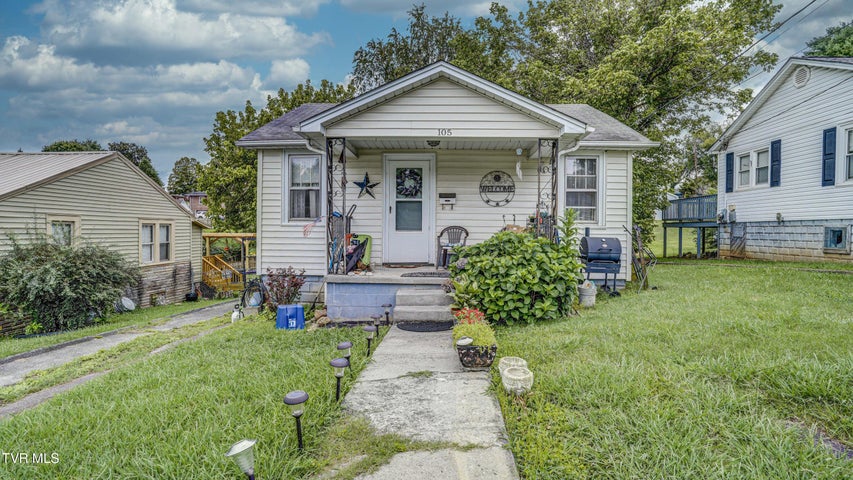 1st photo of 105 York Drive