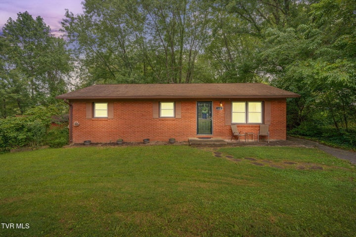 1st photo of 223 Timber Ridge Road