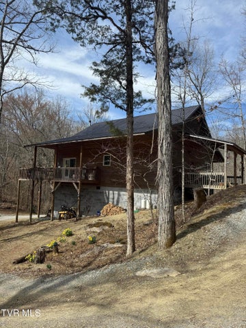1st photo of 5709 Joe Alder (43 Acres) Road
