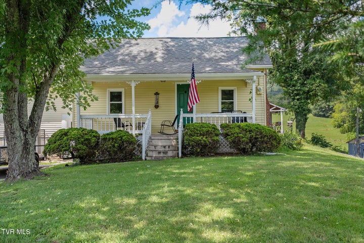 1st photo of 4312 Reservoir Rd Road