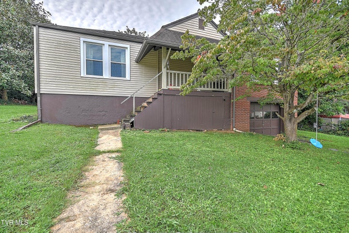 1st photo of 609 Hamilton Street