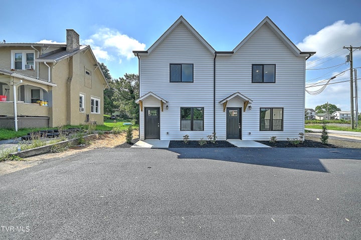 1st photo of 1101 Rhode Island Avenue