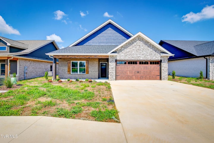 1st photo of 155 Marigold Lane
