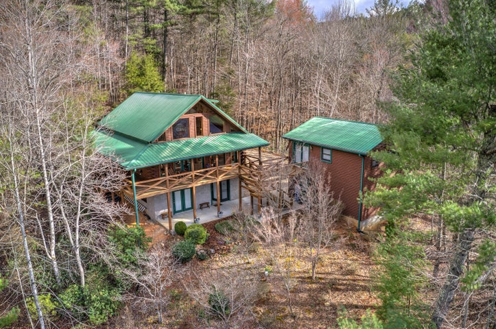 1st photo of 109 Hemlock Drive