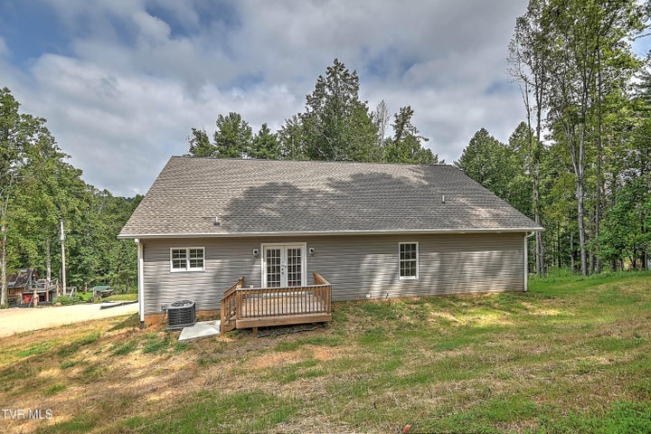 1st photo of 476 Norris Rd ( Bridle Path) Road