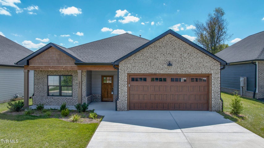 1st photo of 211 Dry Kiln Court