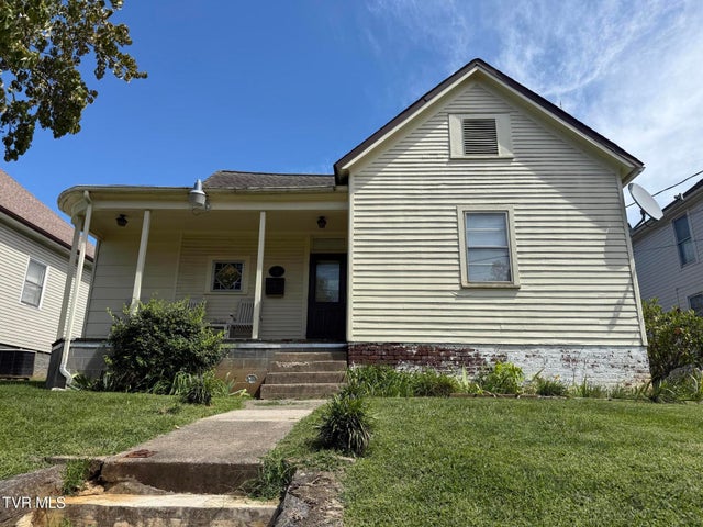 1st photo of 713, 719 & 723 Southside Ave.