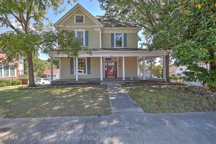 1st photo of 501 Lindsey Street