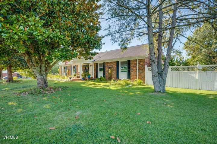 1st photo of 204 Mayflower Road