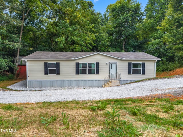 1st photo of 814 Pullen Road