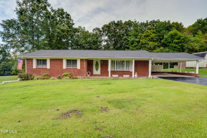 1st photo of 206 Sycamore Street