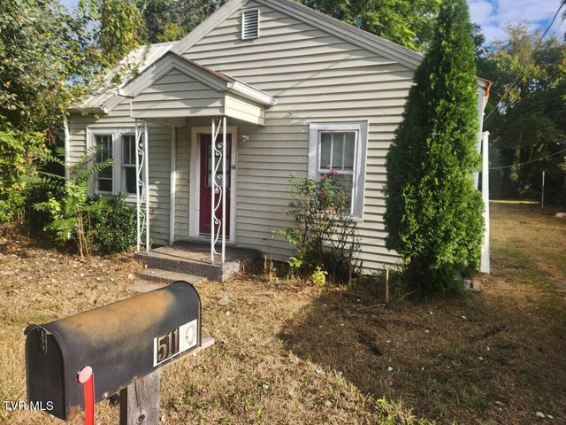 1st photo of 511 Coffee Street